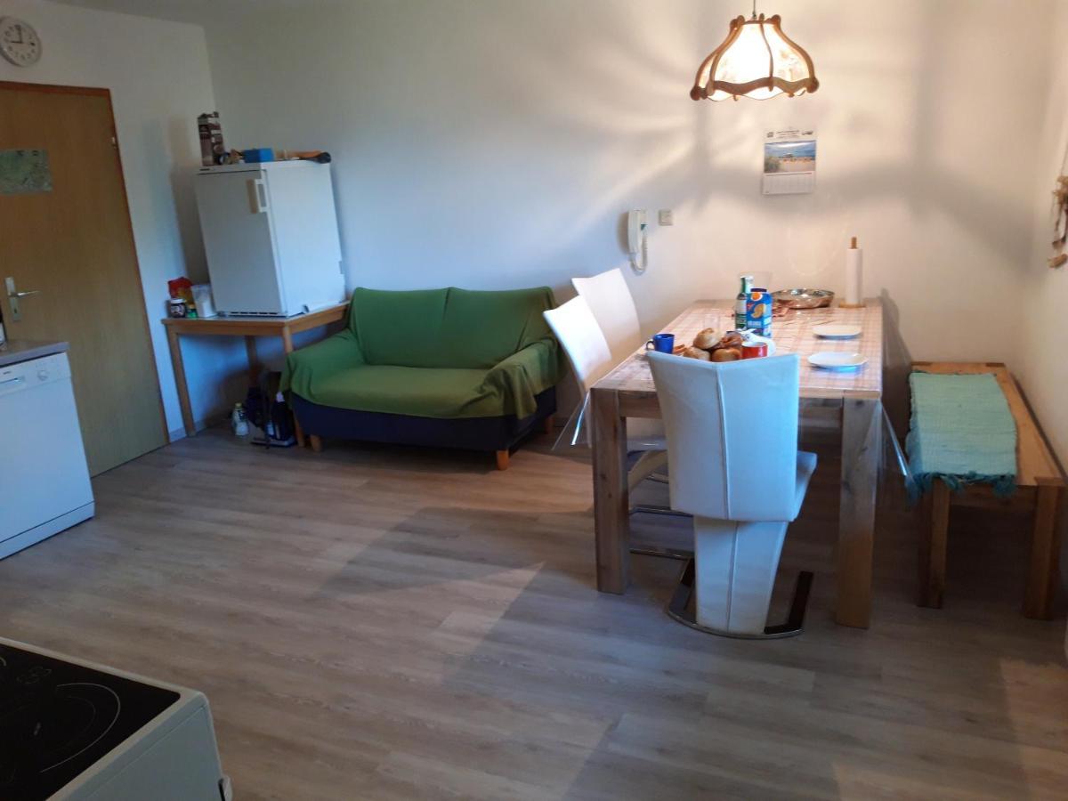 Ferienwohnung Im Seidlerhof Mit Balkon Und Garten 론바크 외부 사진