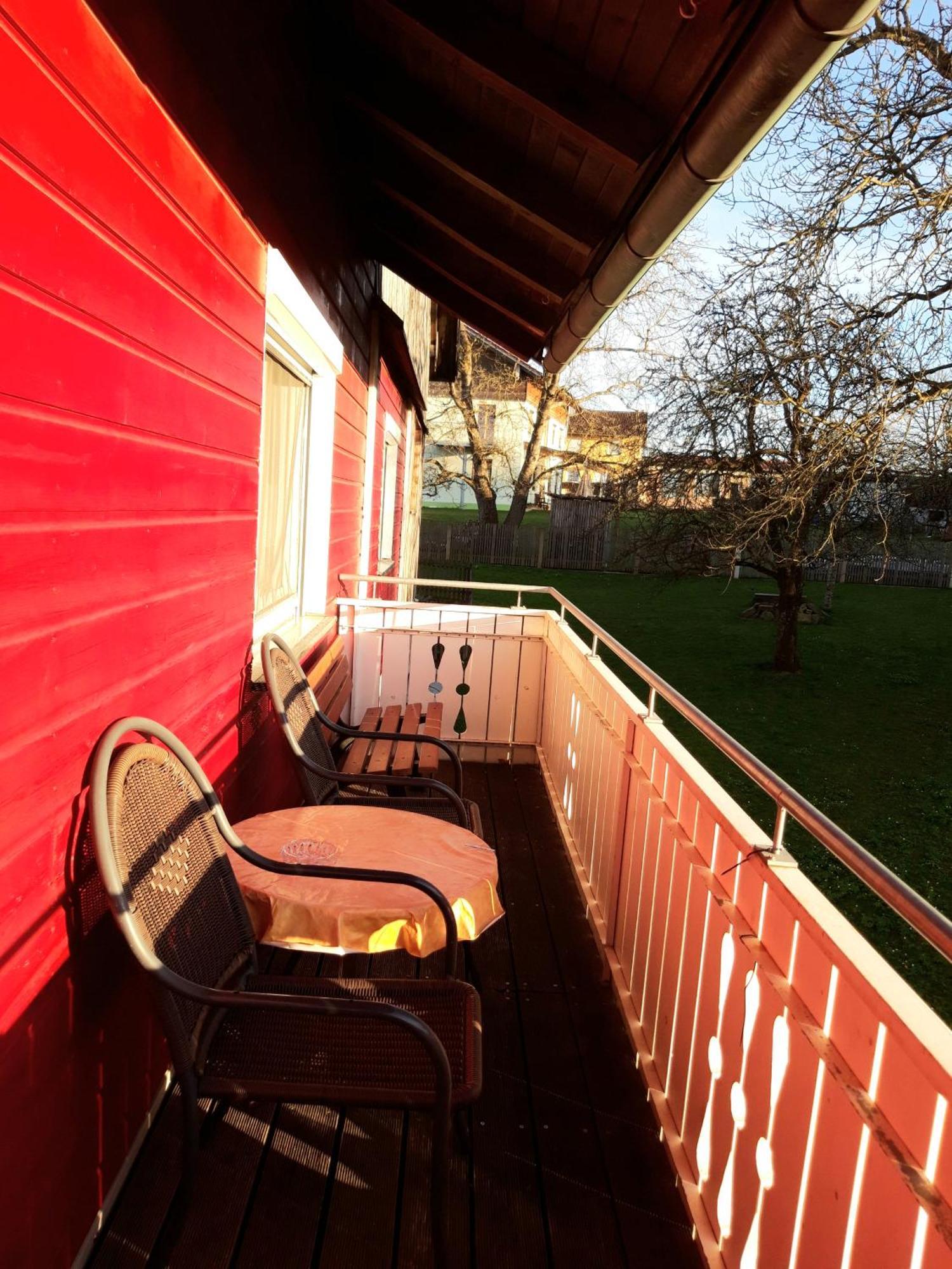 Ferienwohnung Im Seidlerhof Mit Balkon Und Garten 론바크 외부 사진
